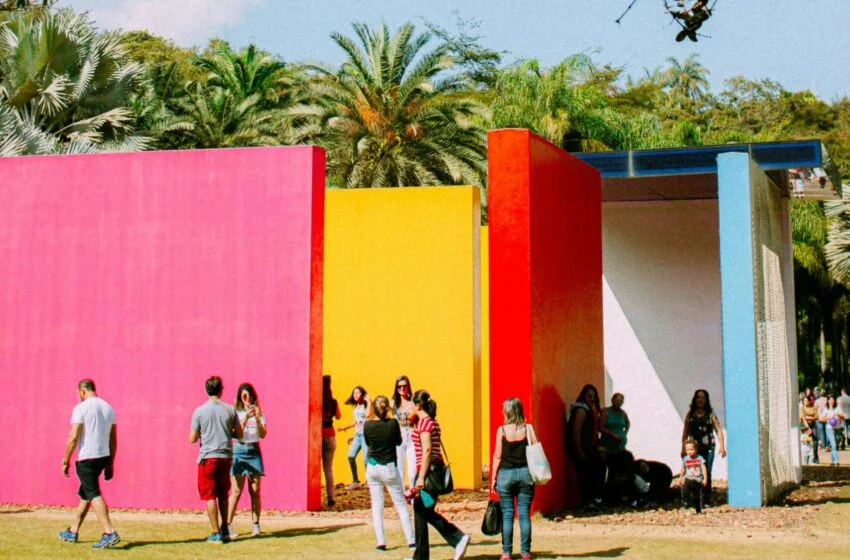 Arte ao ar livre: Inhotim