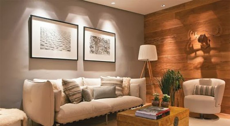  Decoração com revestimento em madeira