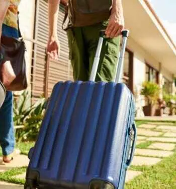 Essa cidade atrai turistas com as suas colinas; veja qual é!