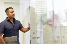 Vidros laminados: segurança e design para sua casa