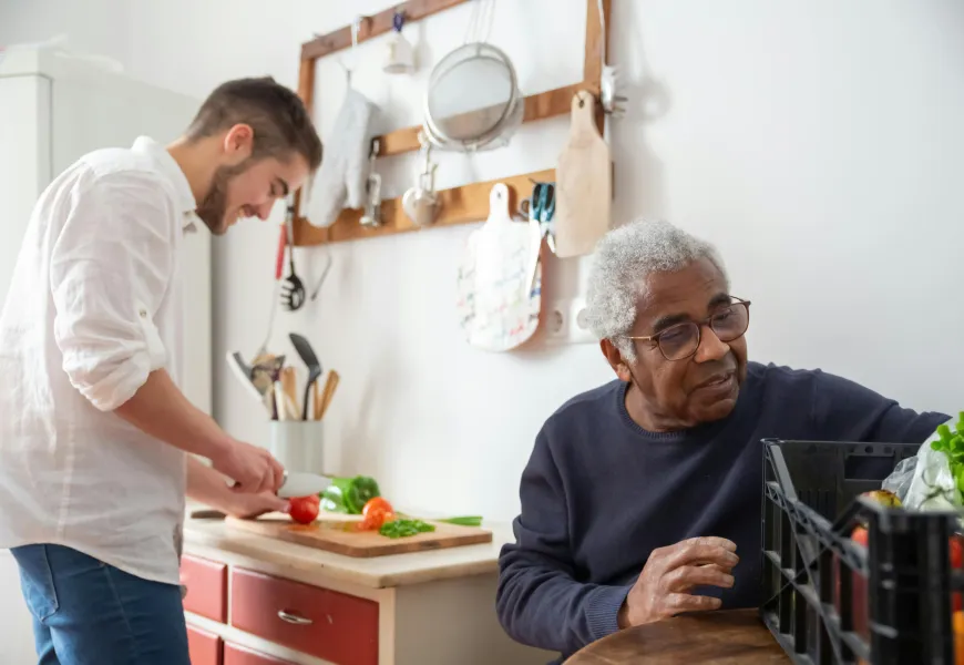 Alimentação e cuidados nutricionais em casas de repouso