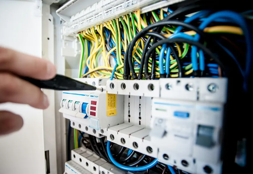 Por que fazer manutenção preventiva na rede elétrica?