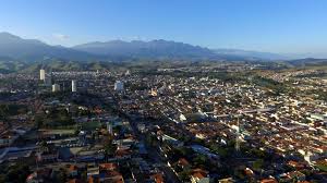 Essa cidade é boa para o bolso e vem conquistando o brasileiros