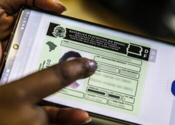 Nova lei acaba com obrigatoriedade das autoescolas para tirar a CNH; veja como tirar a carteira a partir de agora