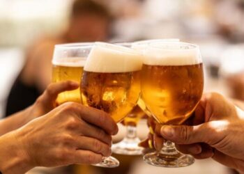 Bebida com metanol: veja como identificar que a bebida está adulterada