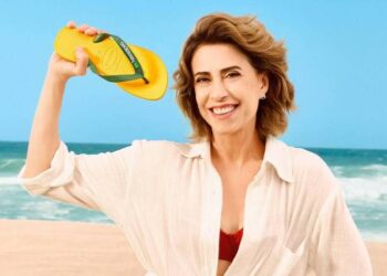 Apesar do boicote da direita, lojas da Havaianas lotam desde comercial "polêmico" com Fernanda Torres